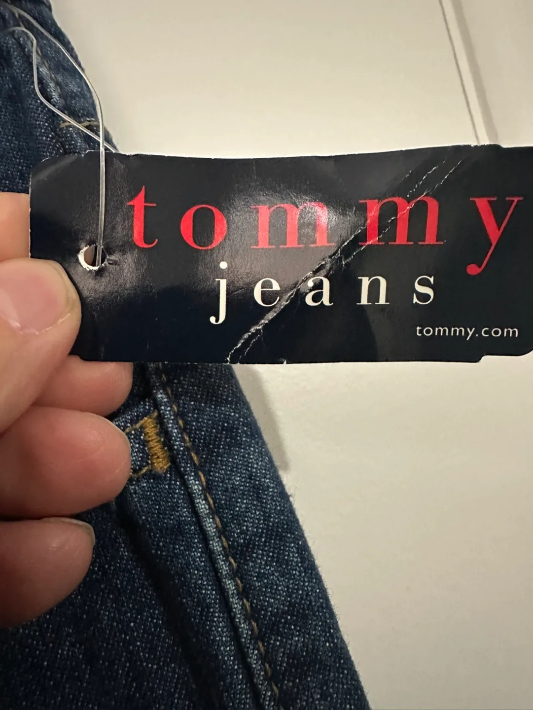 Tommy Hilfiger Women's Size 29 Flare Jeans image indicator(5)