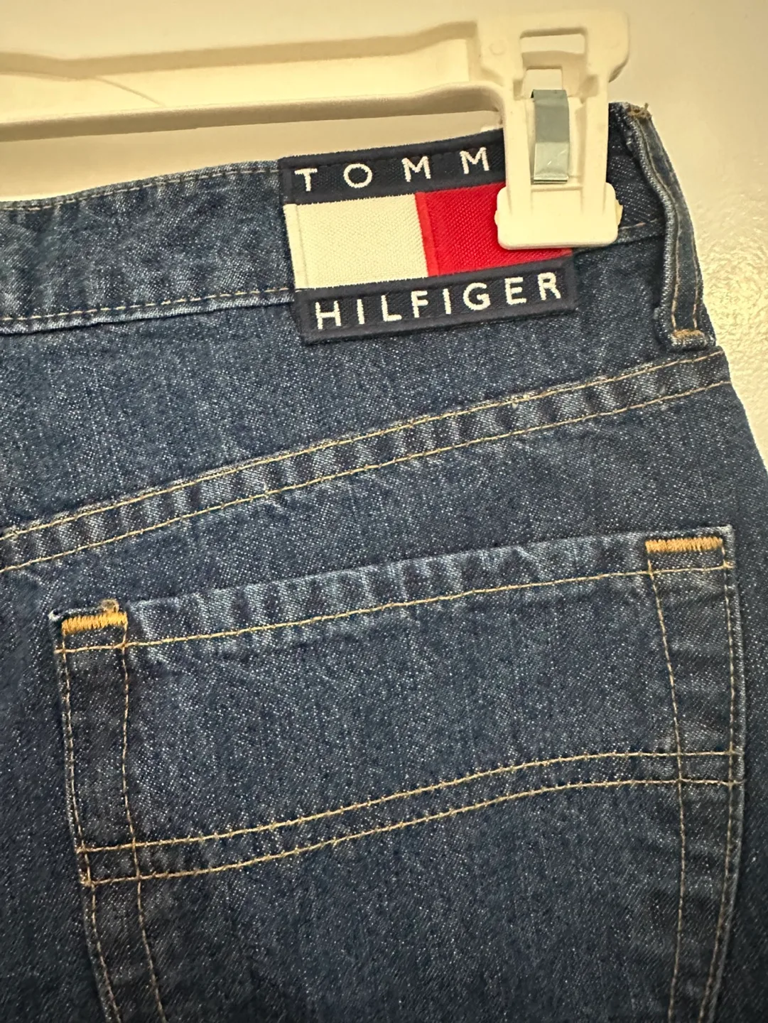 Tommy Hilfiger Women's Size 29 Flare Jeans image indicator(3)