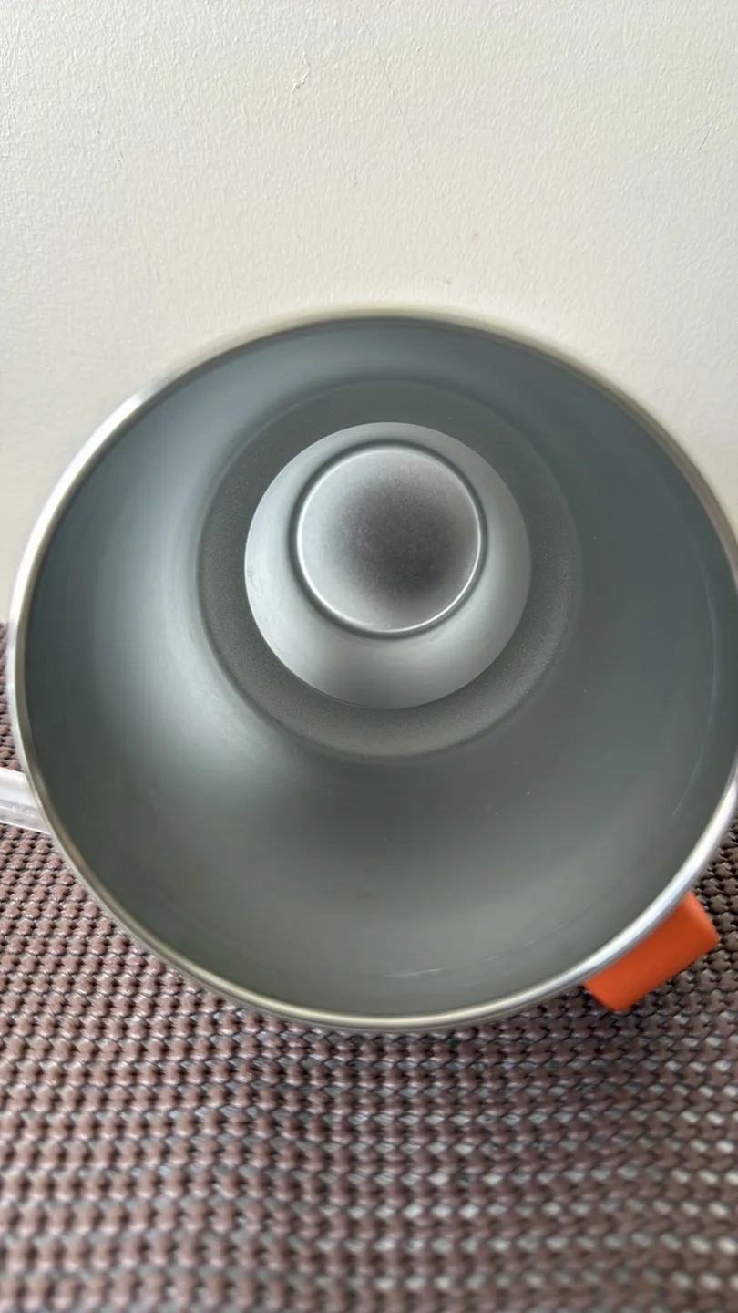 YETI Rambler 35 oz Straw Mug - Great condition!! image indicator(4)