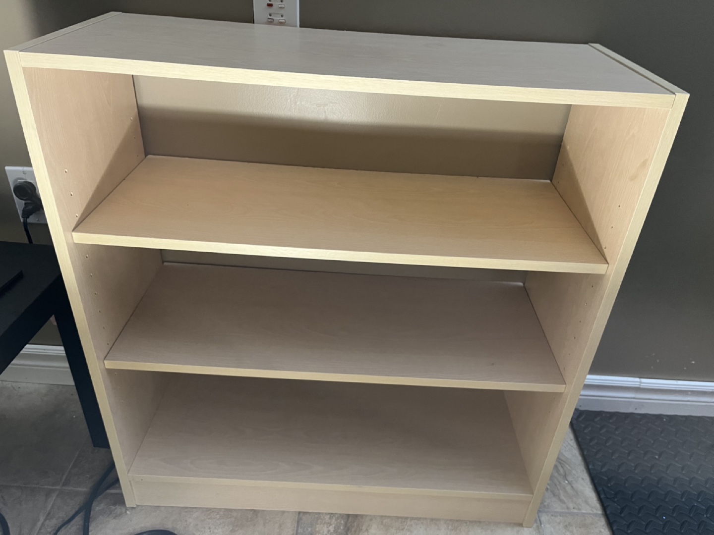 Three-shelf bookcase