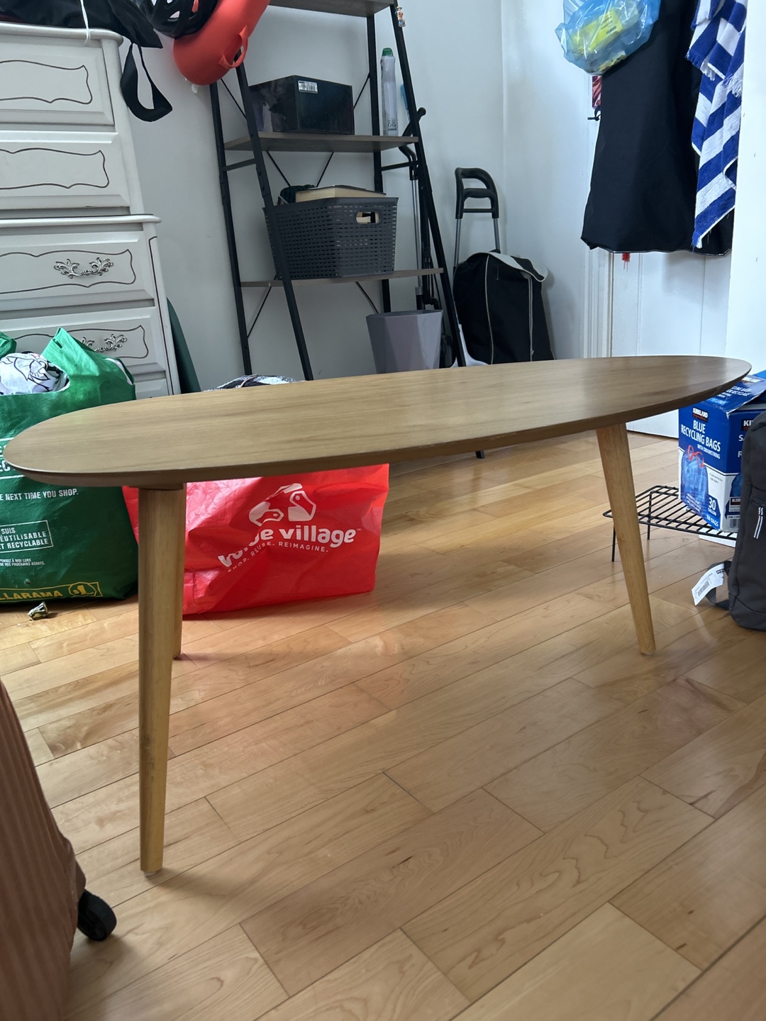 Mid-Century Modern Oval Coffee Table - photo 2