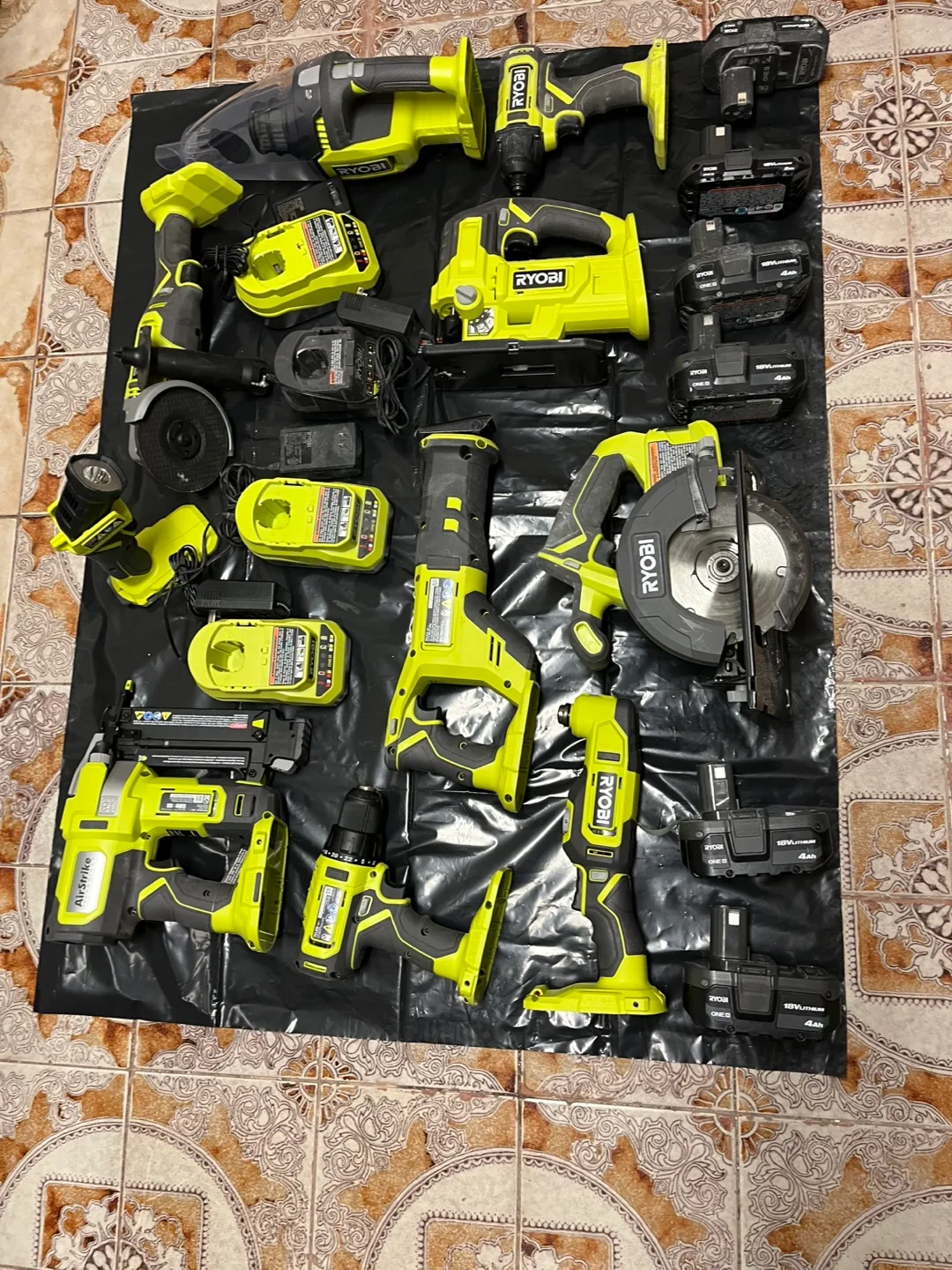 RYOBI 18V ONE+ HP Cordless Tool Kit with Batteries and Charger image indicator(8)