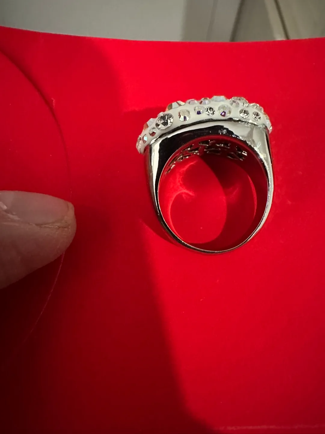 Sparkling Crystal Ring image indicator(2)