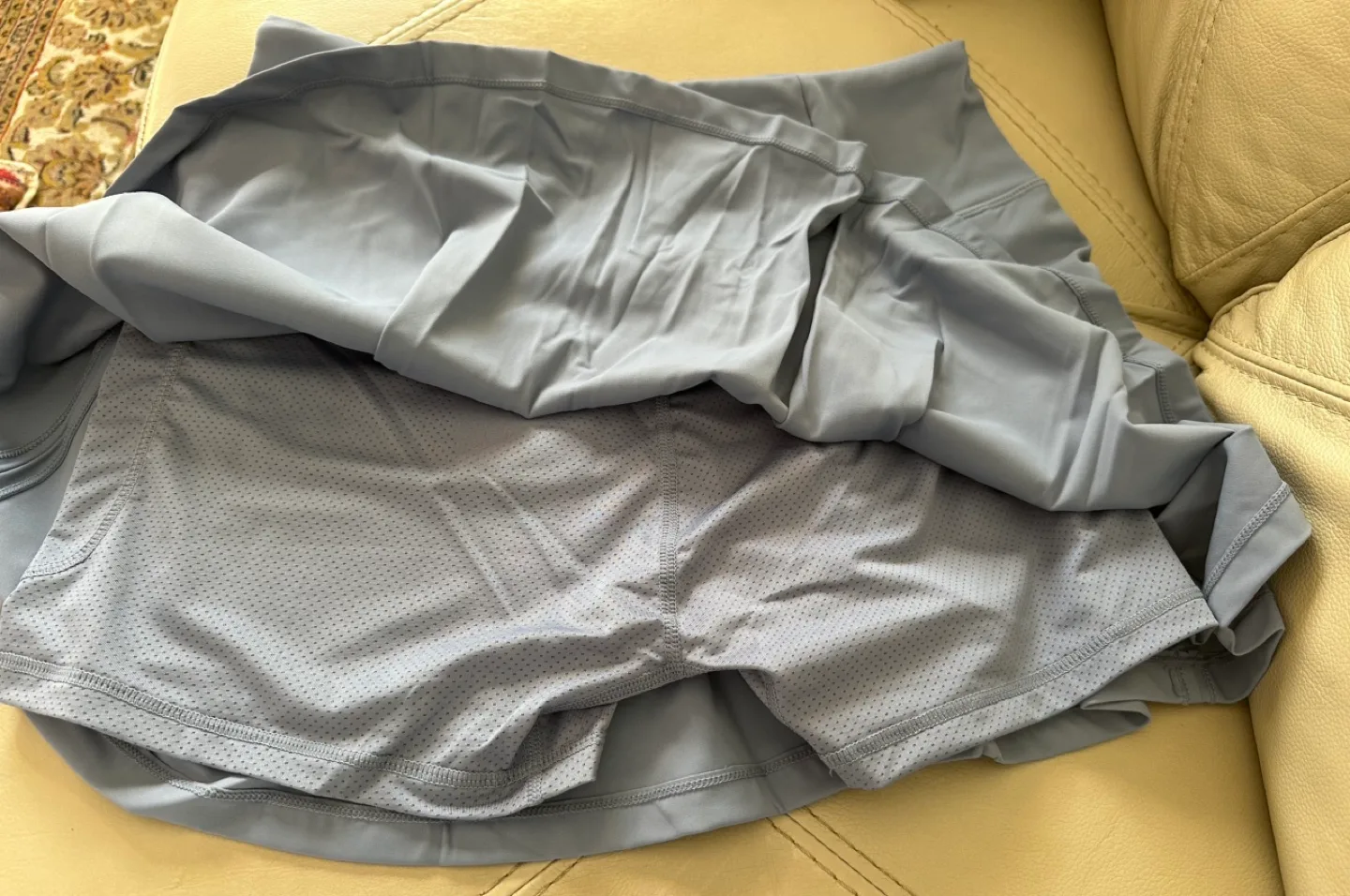 WILLIT Women's Size Large Pleated Tennis/ golf Skirt image indicator(2)