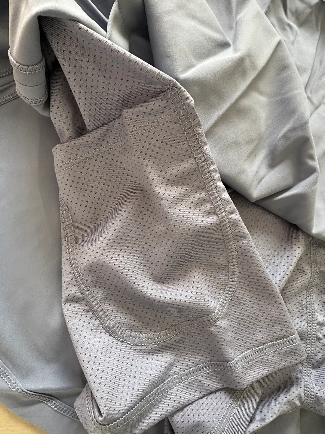 WILLIT Women's Size Large Pleated Tennis/ golf Skirt image indicator(4)