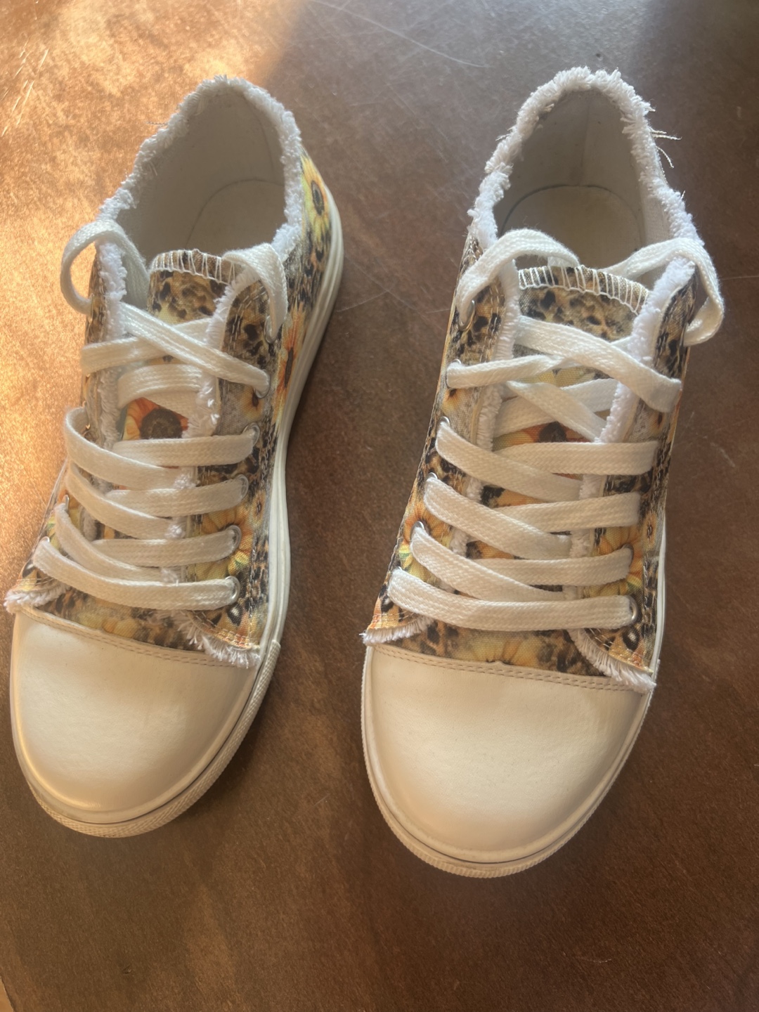 Sunflower Print Canvas Sneakers - Size 31 - photo 2