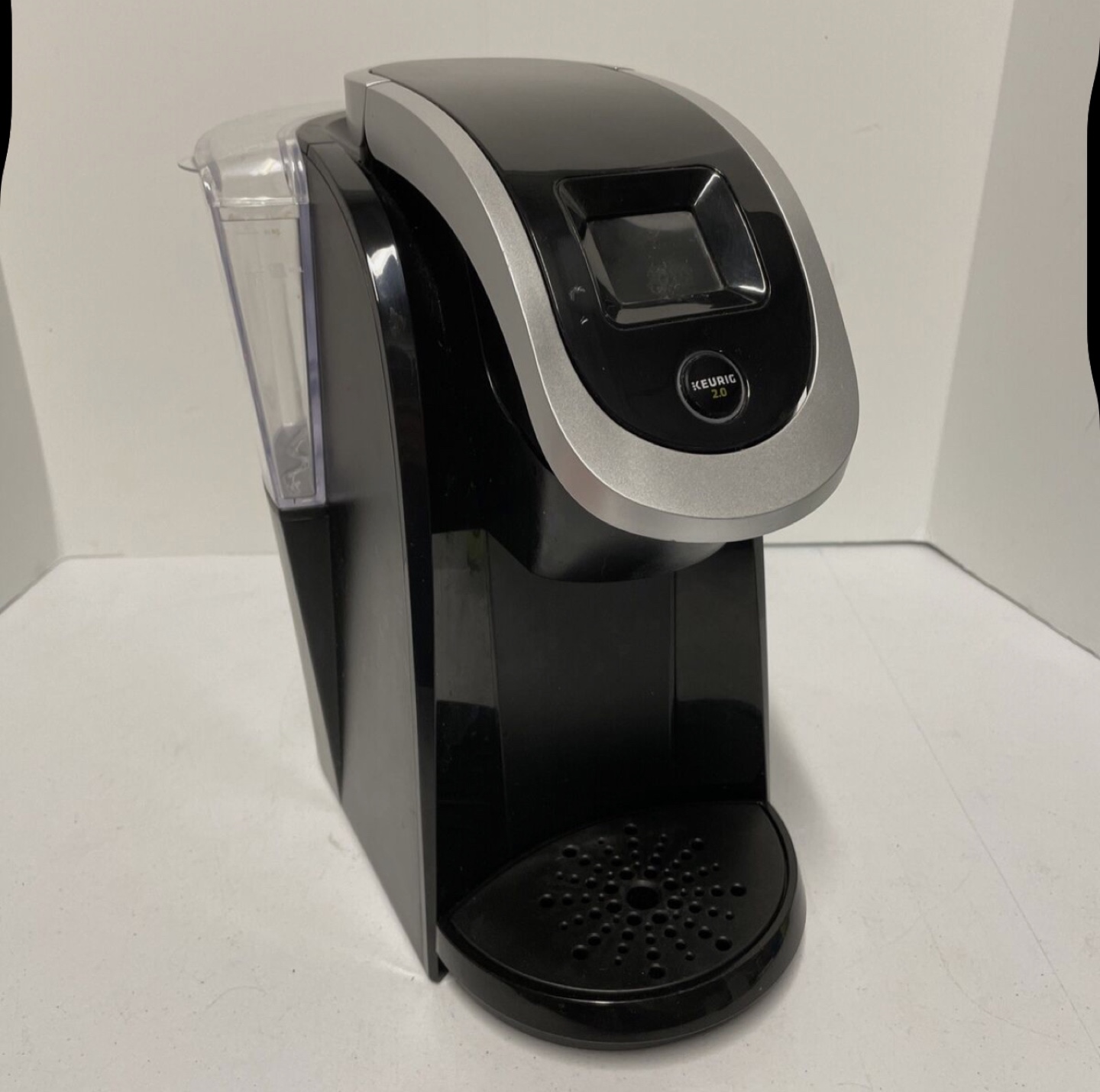 Keurig 2.0 K200 Coffee Maker - Black & Silver