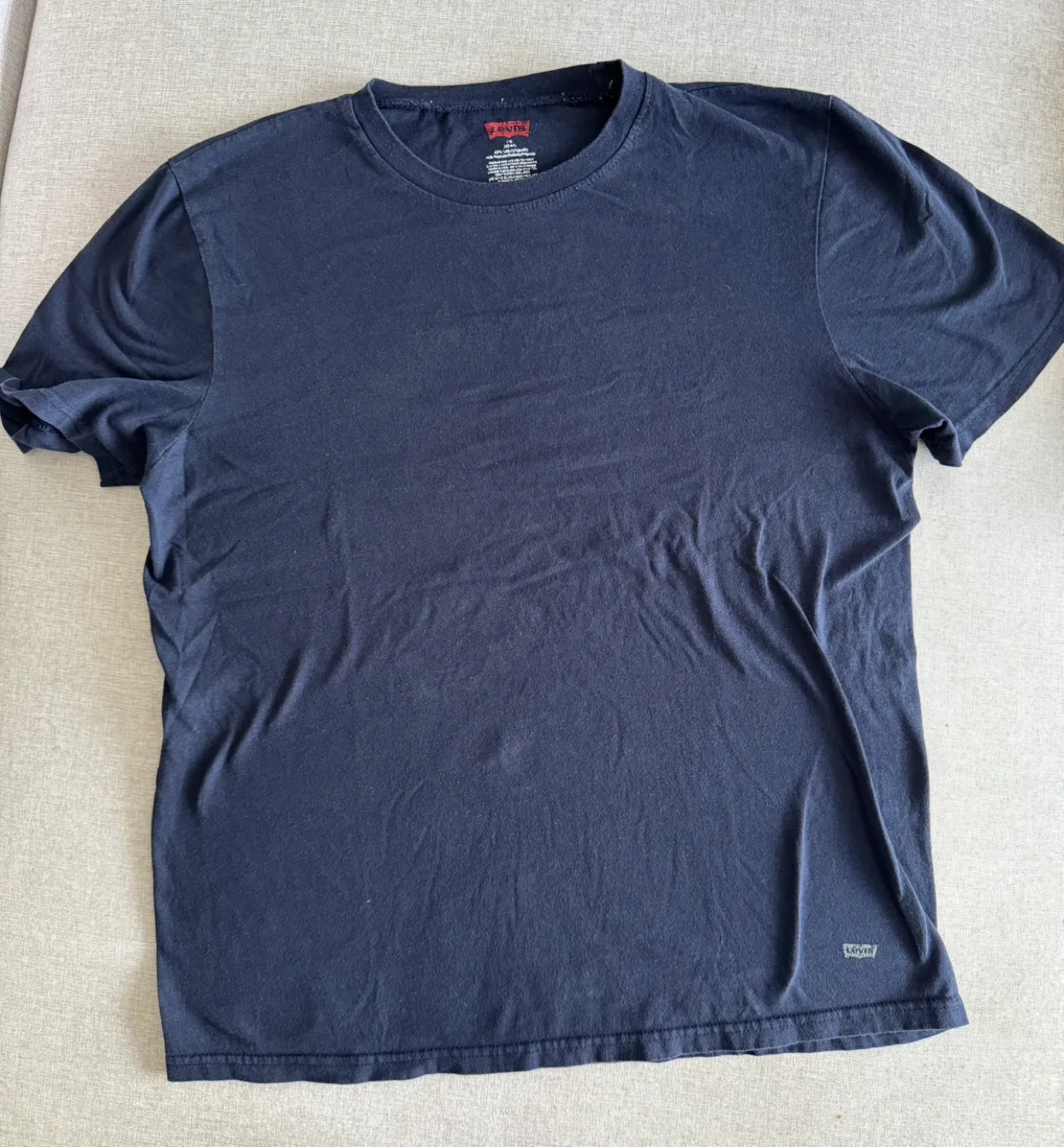 Men's Graphic T-Shirt Bundle of 6 image indicator(8)