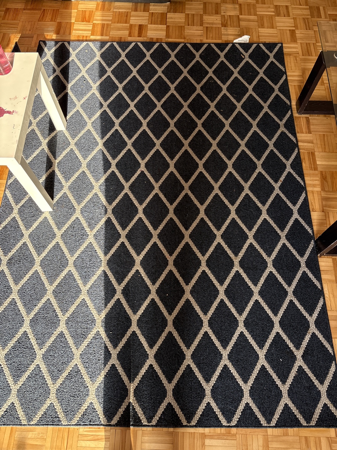 Modern Geometric Area Rug - photo 2