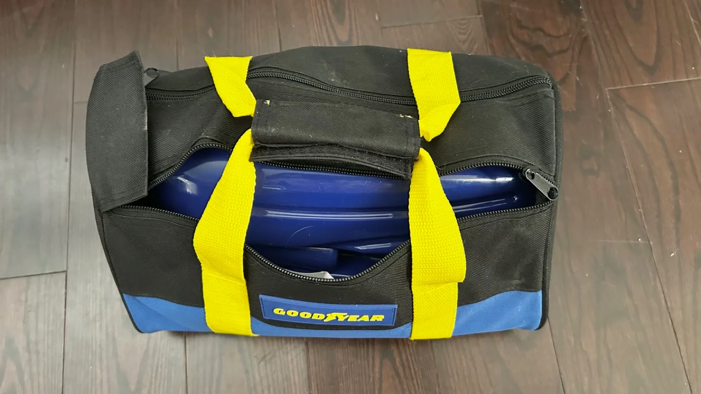 Goodyear Winter Safety Kit image indicator(4)