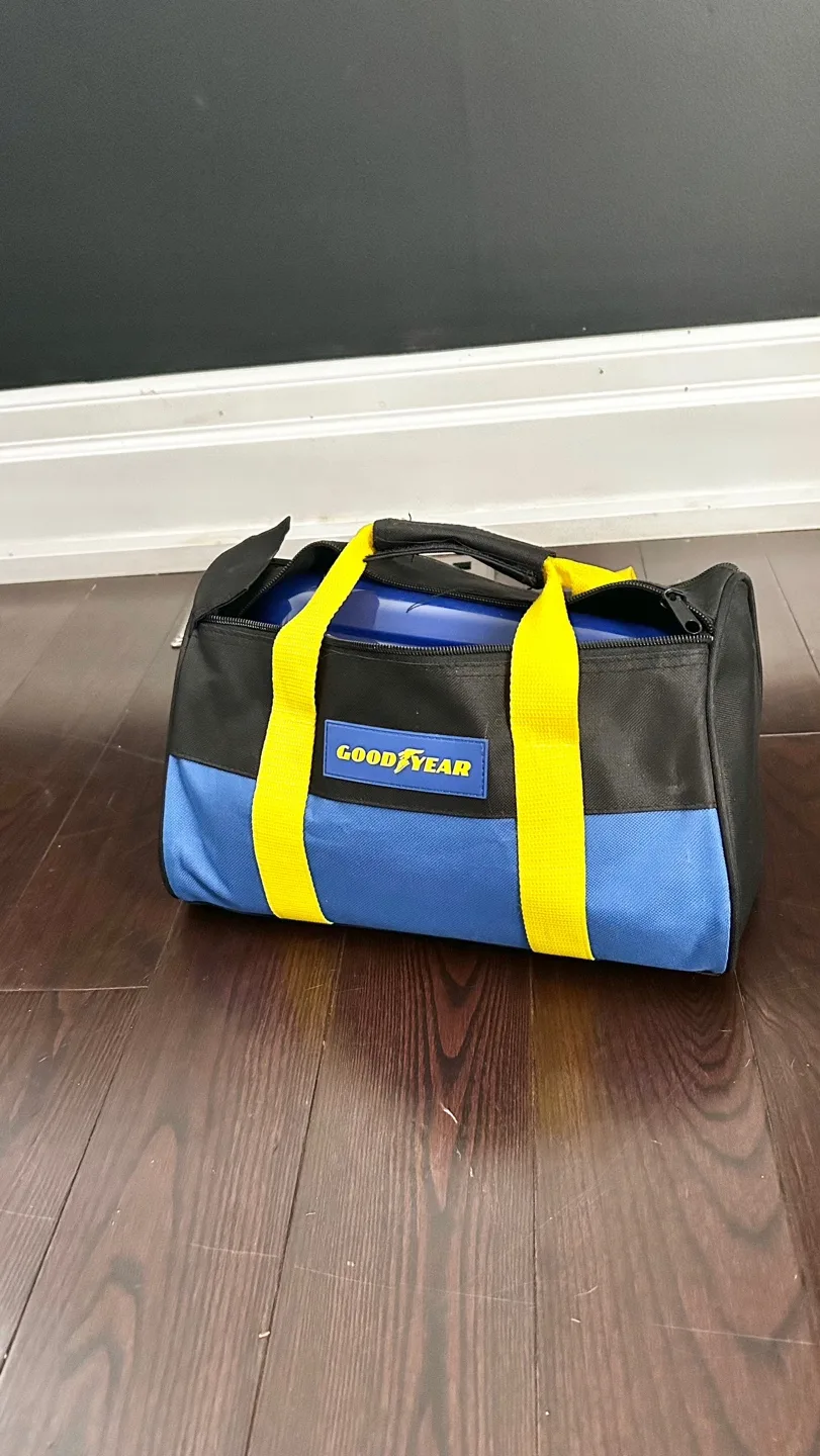 Goodyear Winter Safety Kit image indicator(3)