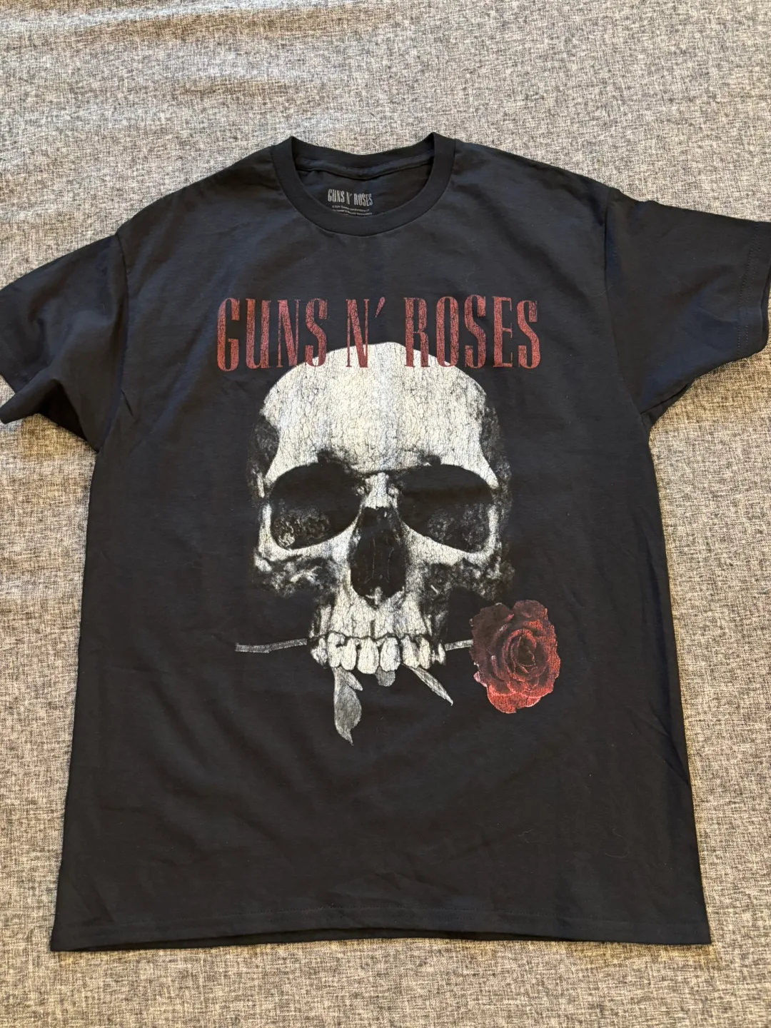 Guns N' Roses Skull & Rose T-Shirt - Large thumbnail