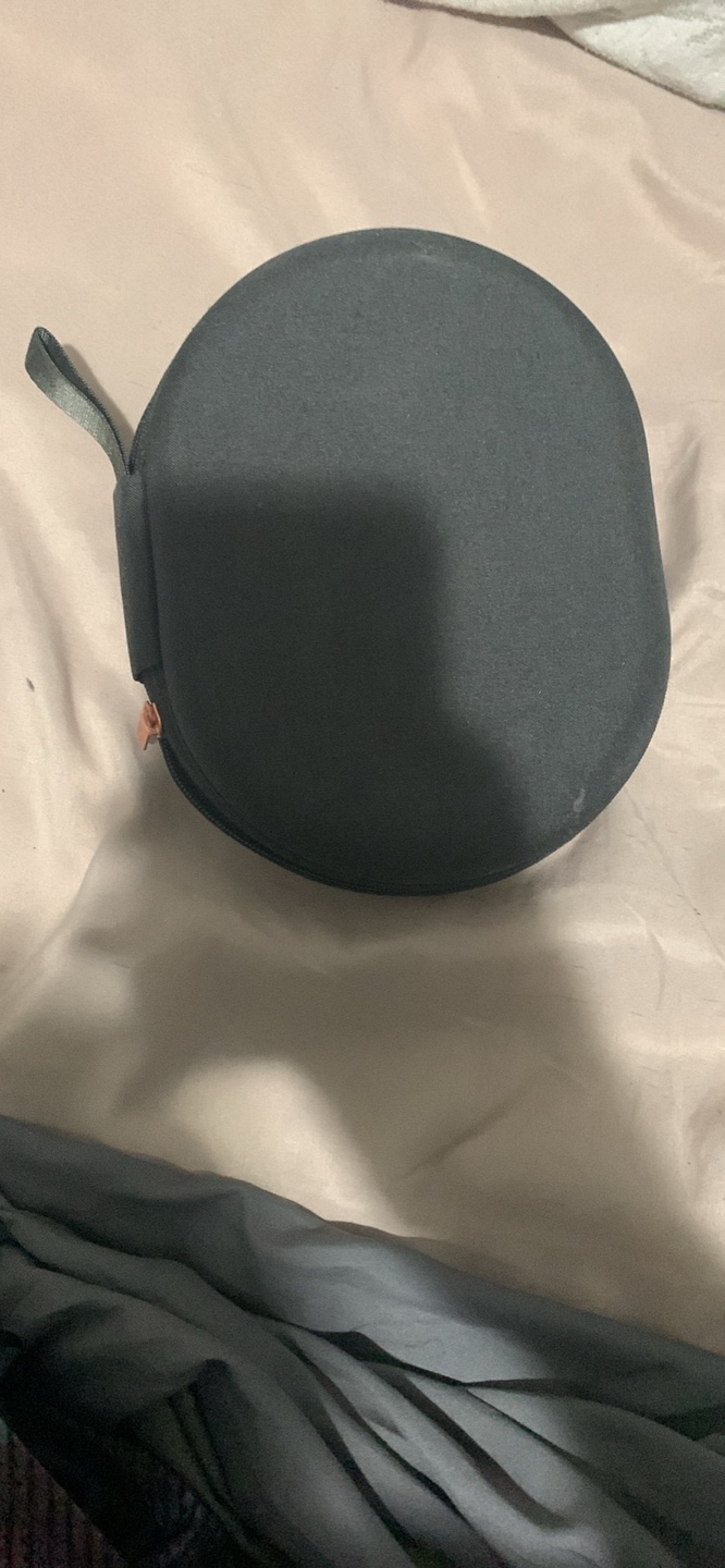 Sony WH-1000XM4 Wireless Noise-Cancelling Headphones with Case - photo 4