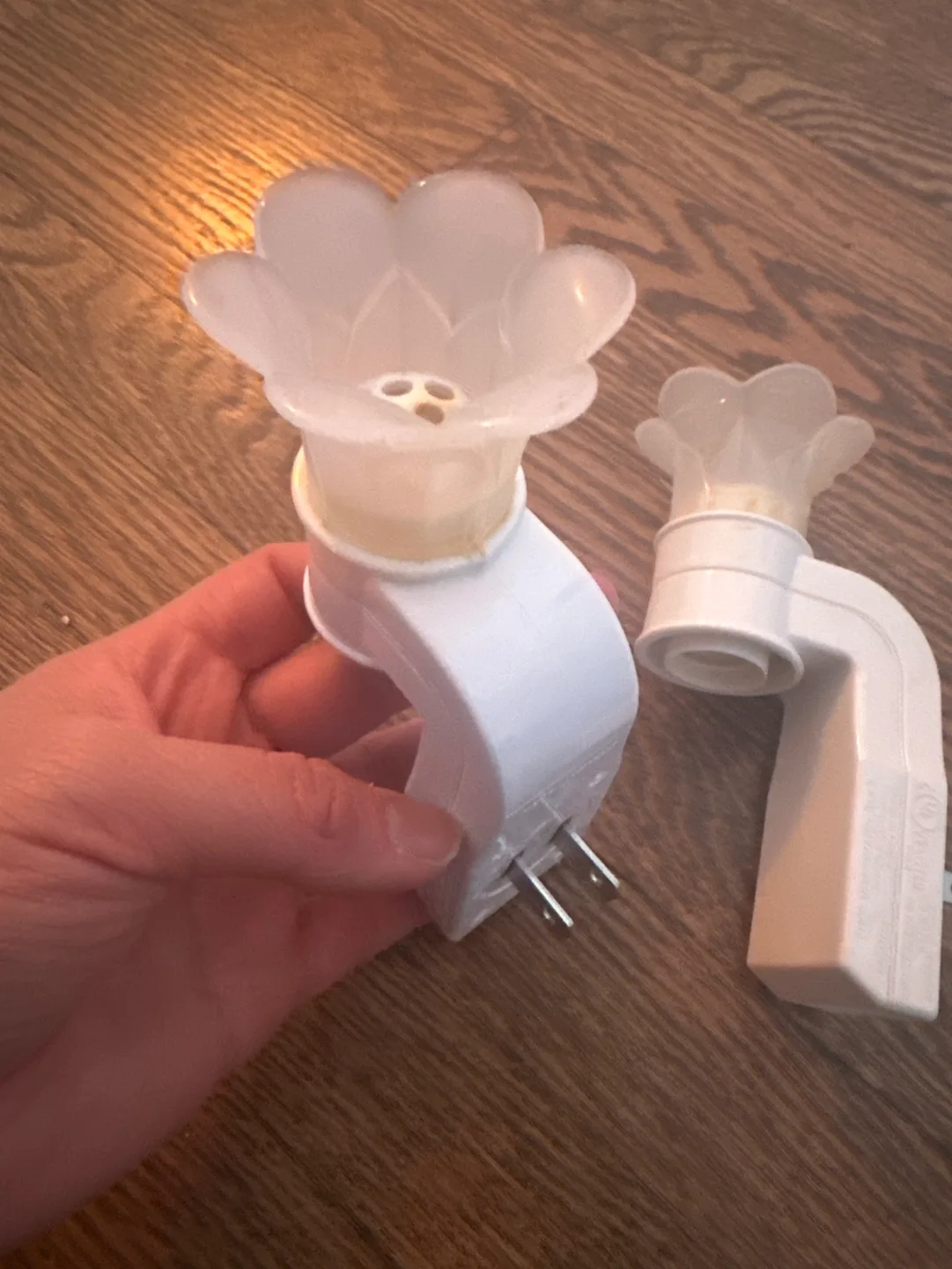 Bath and Body Works Wallflower plugin #freecycle image indicator(2)