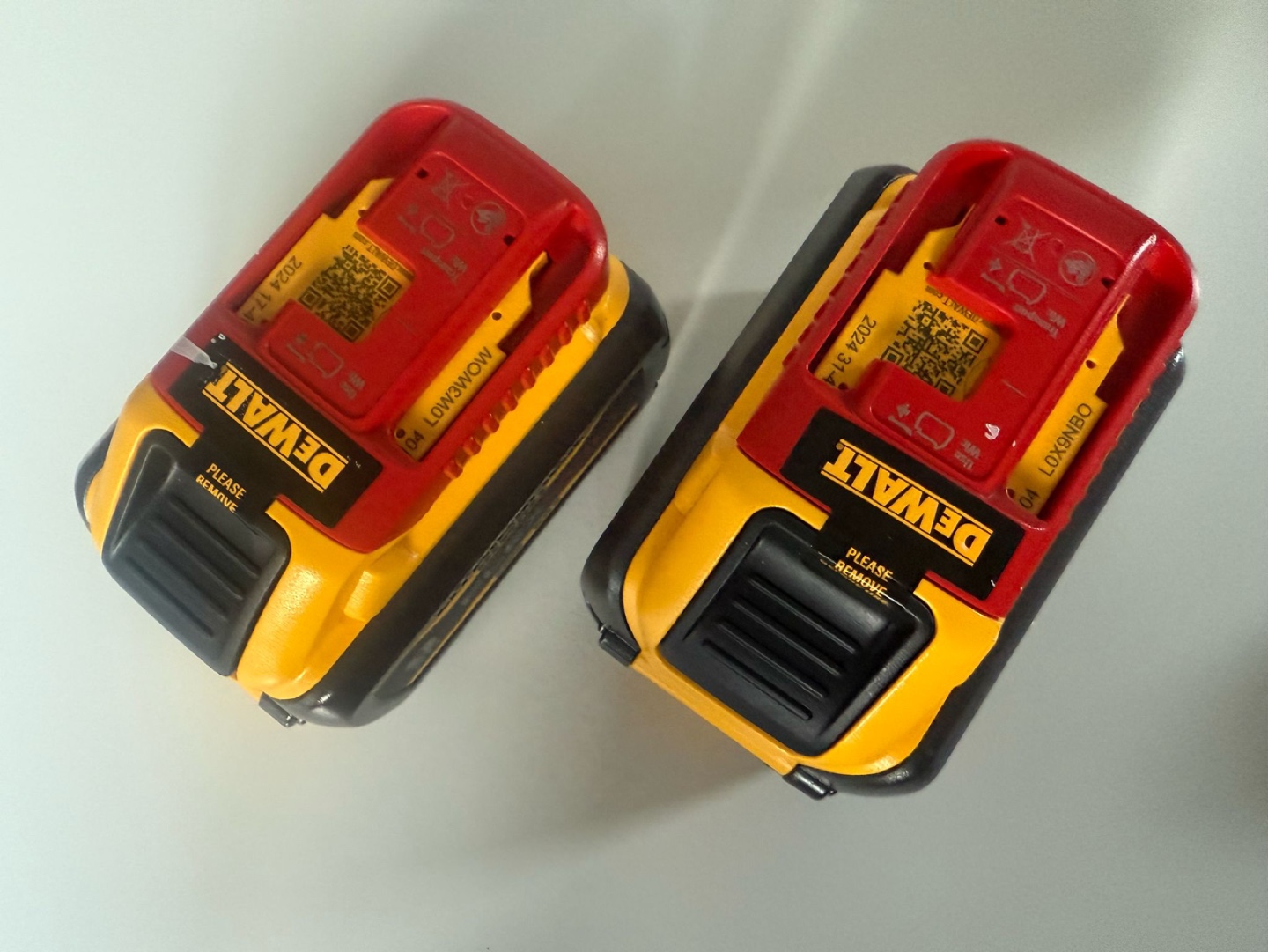 DeWalt 9Ah 20V/60V Flexvolt Batteries (each one)