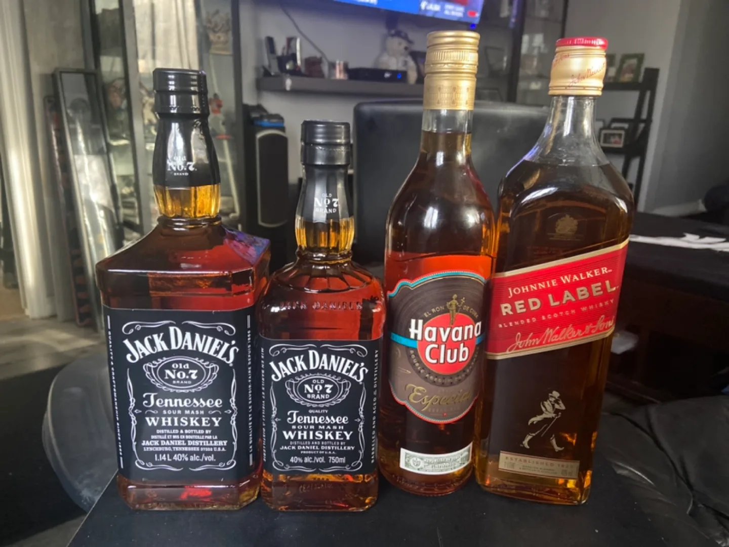 CHEAP BOOZE !! Jack Daniel' Johnnie Walker Whisky Collection thumbnail