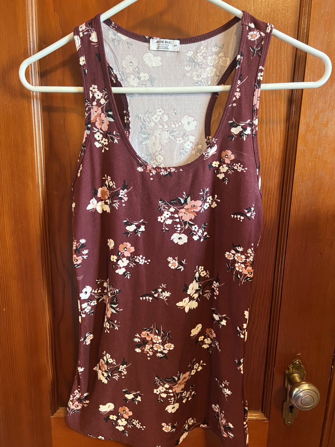 Three Women's Tops - photo 2