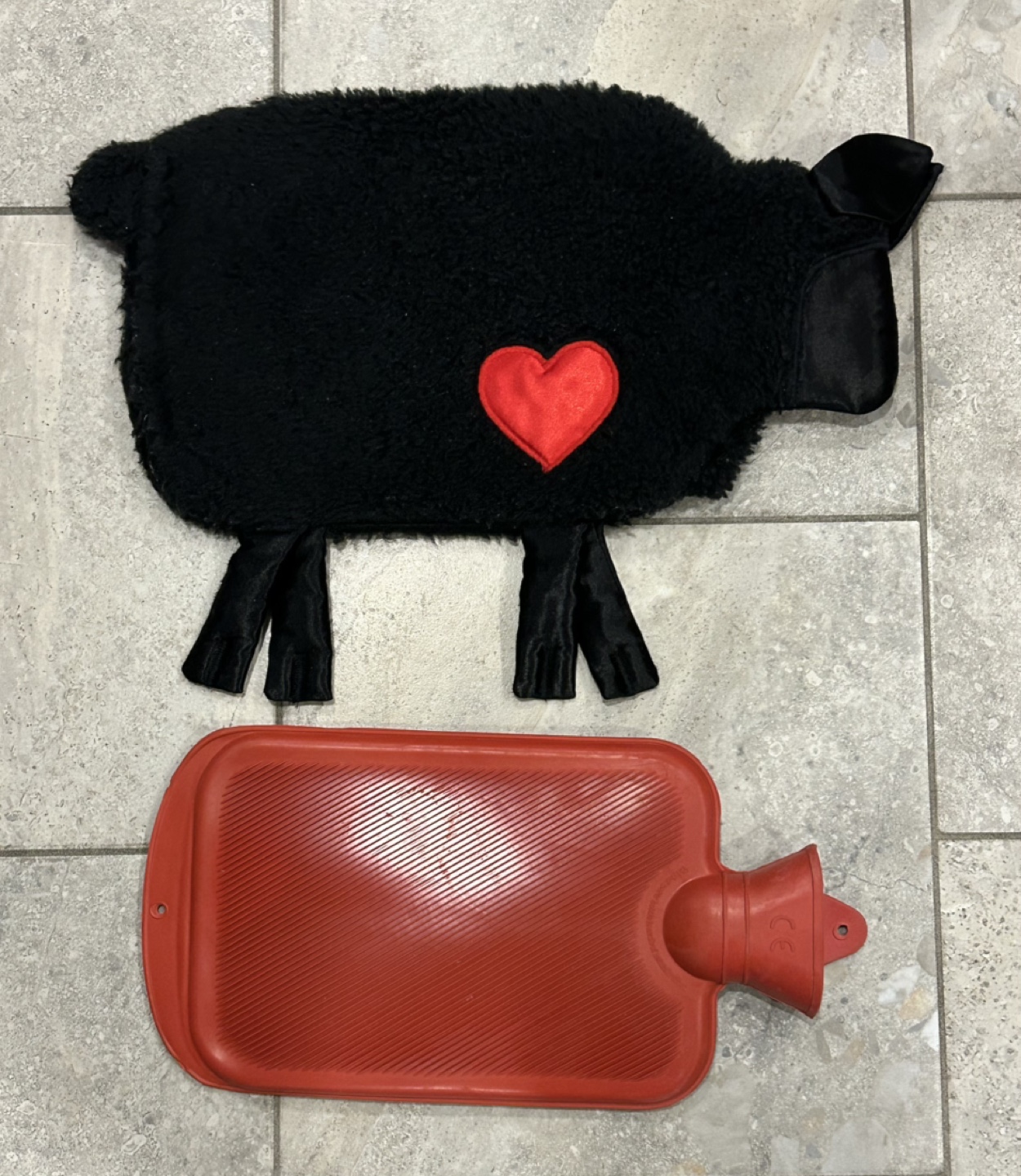 Black Sheep Hot Water Bottle Cover & Red Rubber Bottle - photo 2
