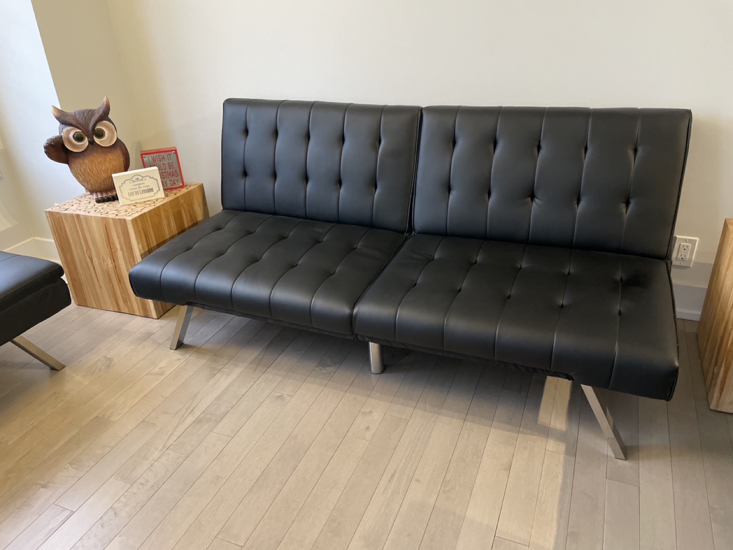 2 Black Faux Leather Futon with end table