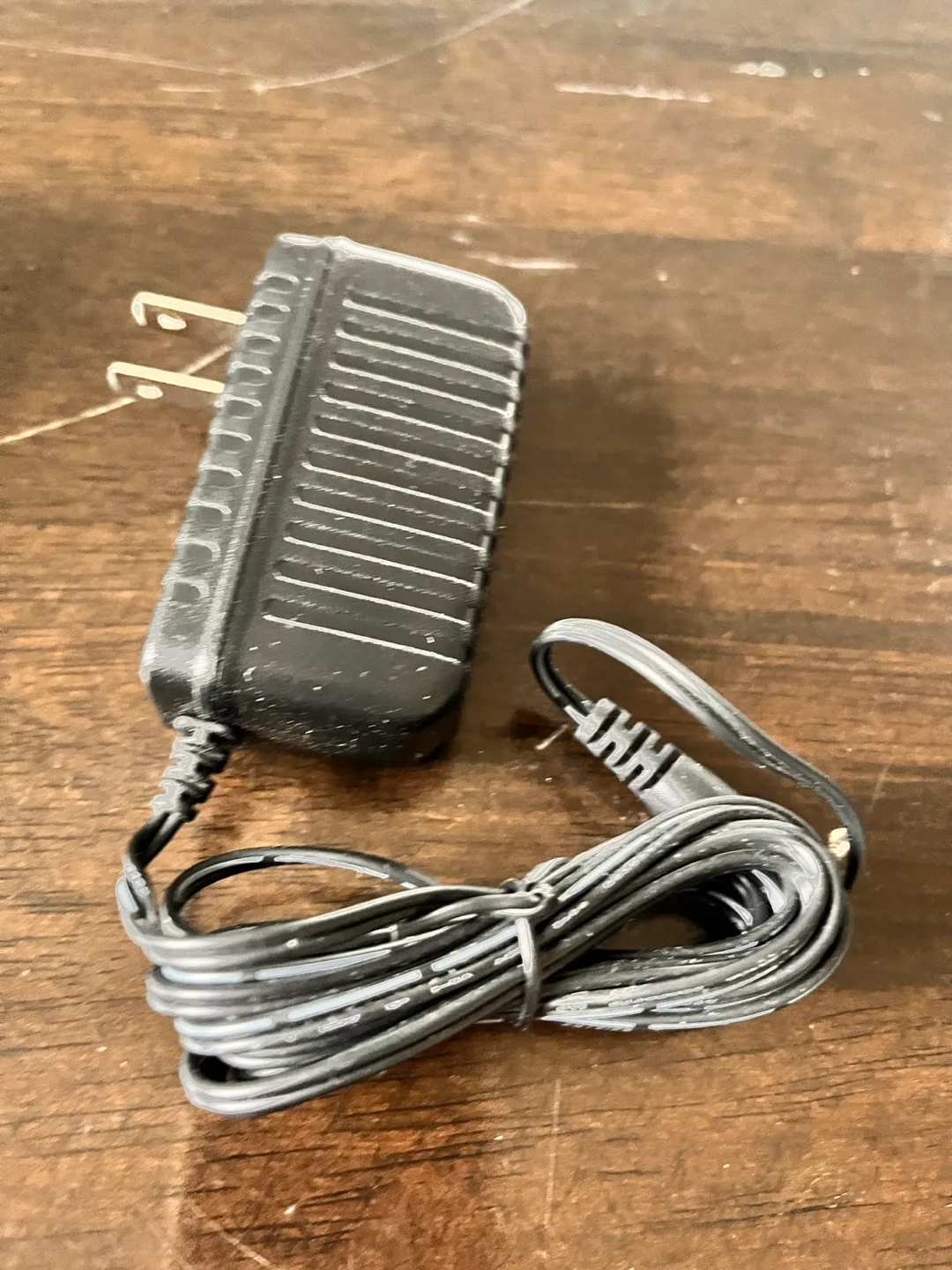 Thomson AC Adapter 12V 0.5A image indicator(5)