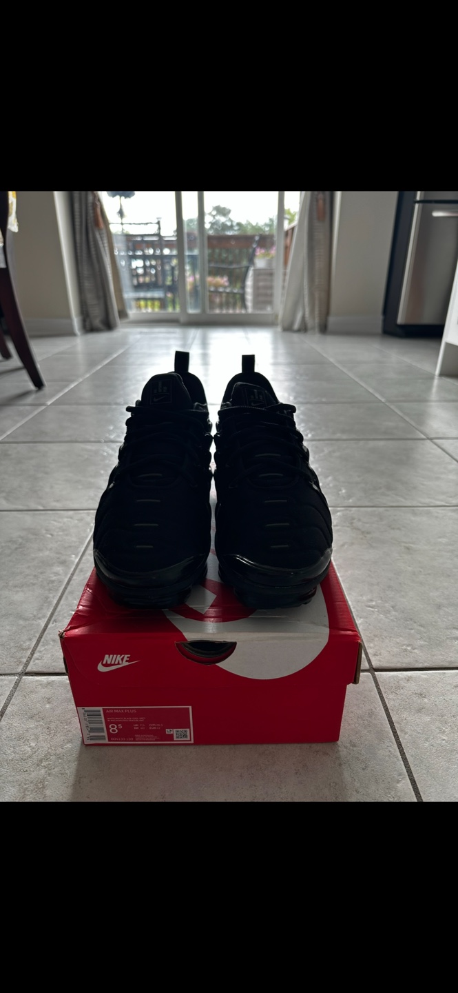 Nike VaporMax Plus Triple Black Size 8.5 - photo 5