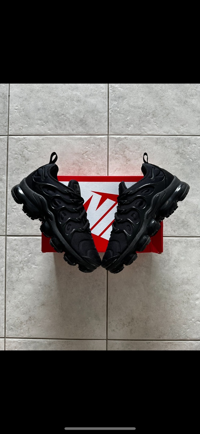 Nike VaporMax Plus Triple Black Size 8.5 - photo 2