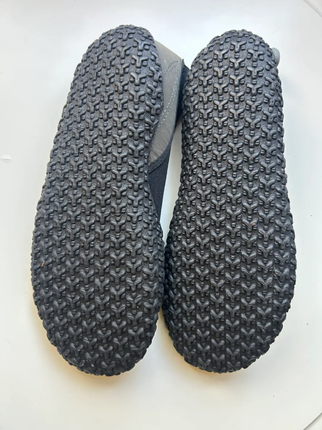 Water Shoes,  Size 7 women’s, never worn image indicator(2)