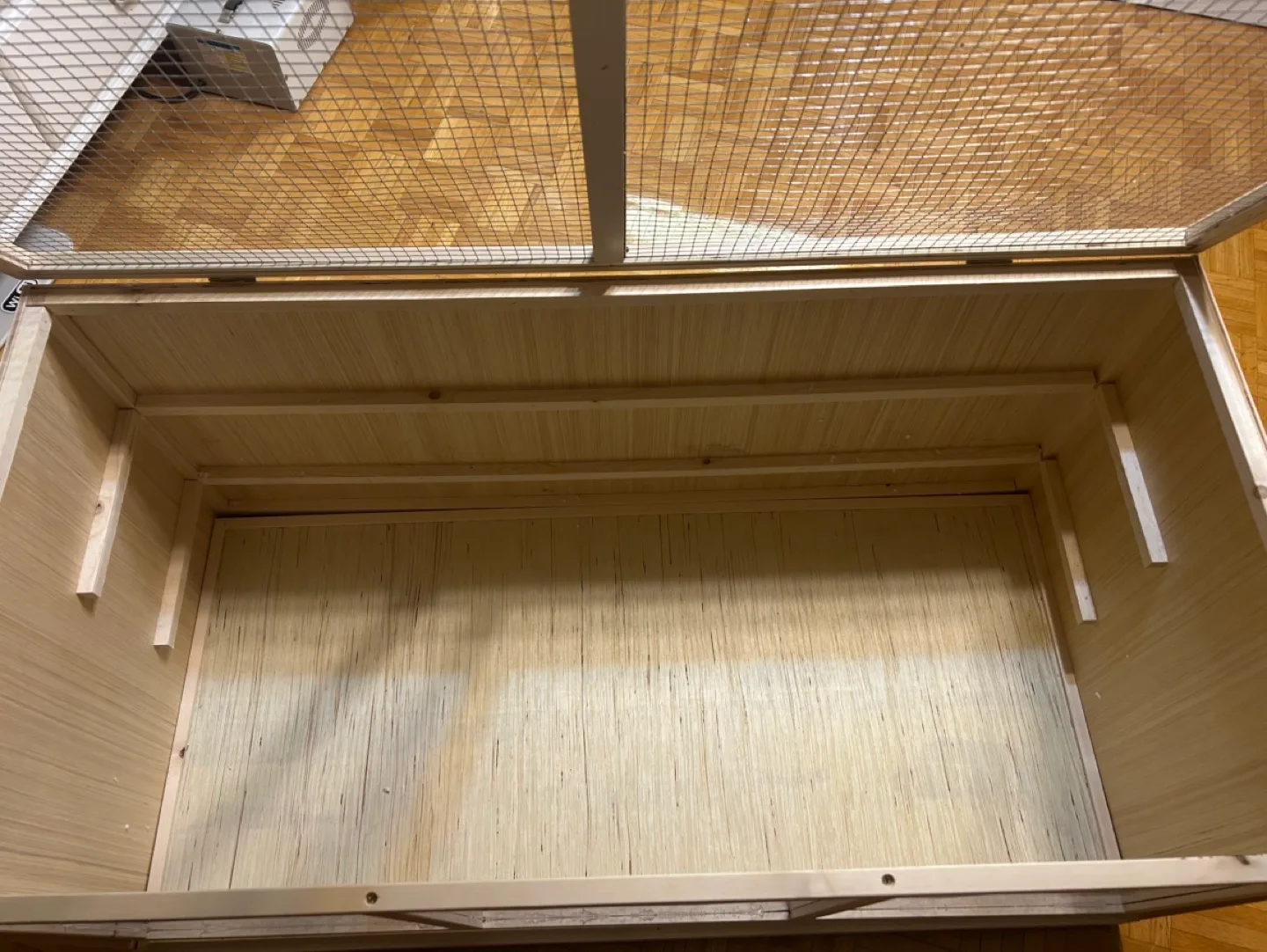 large wooden hamster cage image indicator(3)