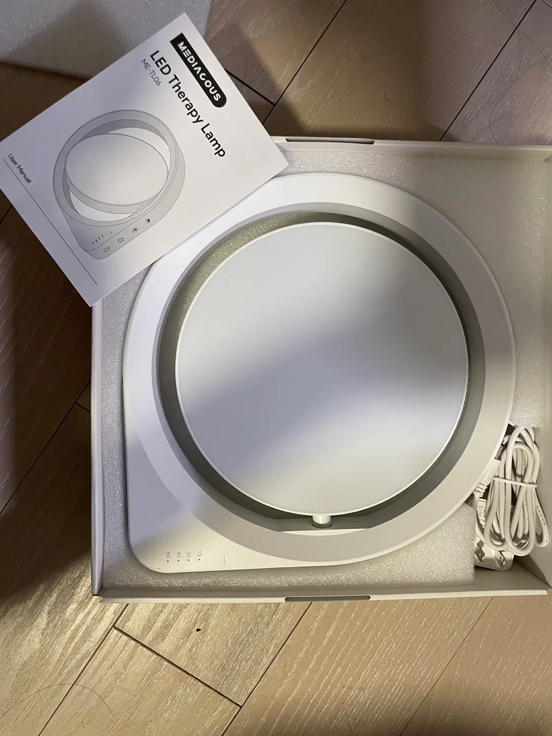 MediAcous LED Therapy Lamp - UV-Free 1100Lux Light image indicator(2)