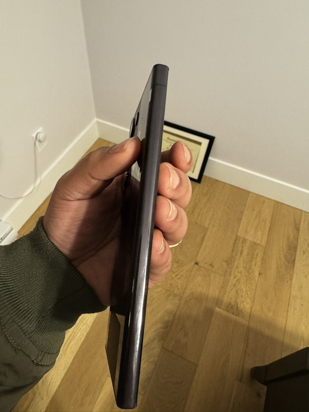 Samsung Galaxy S22 Ultra - Used Smartphone