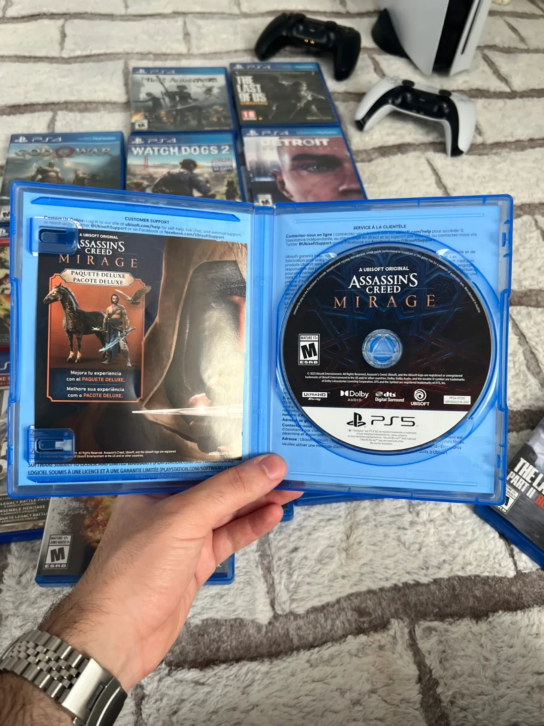 PS5 Final Fantasy XVI & Assassin's Creed Mirage image indicator(2)