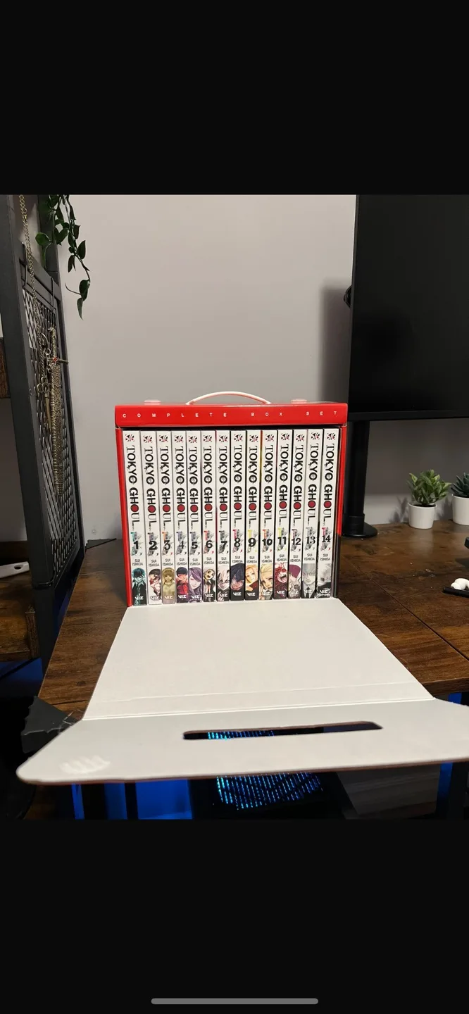 Tokyo Ghoul Complete Box Set Manga image indicator(2)