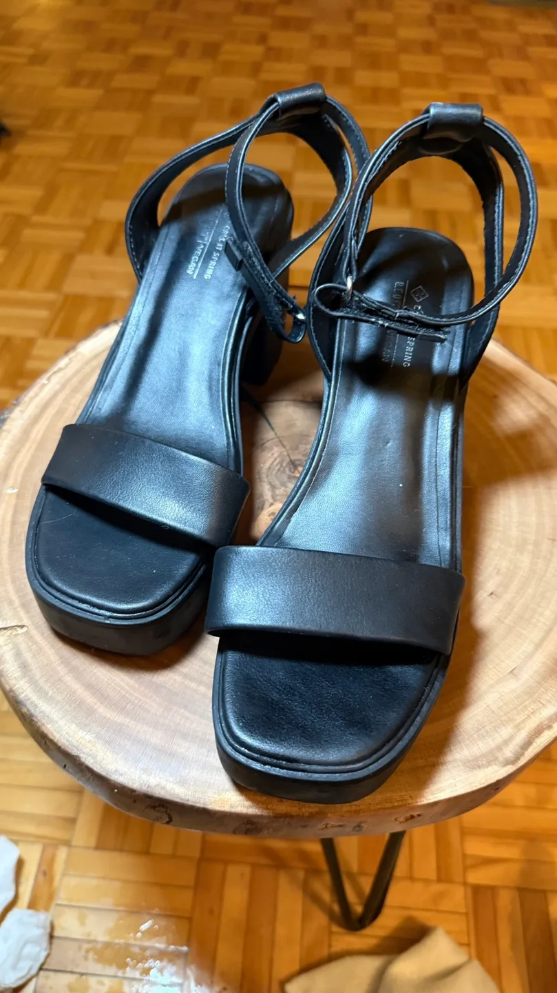 Black Platform Heels, Size 8 thumbnail