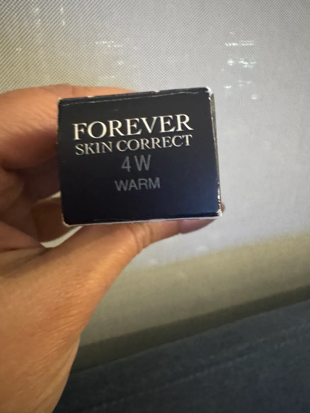 Dior Forever Skin Correct Concealer 4W Warm image indicator(5)