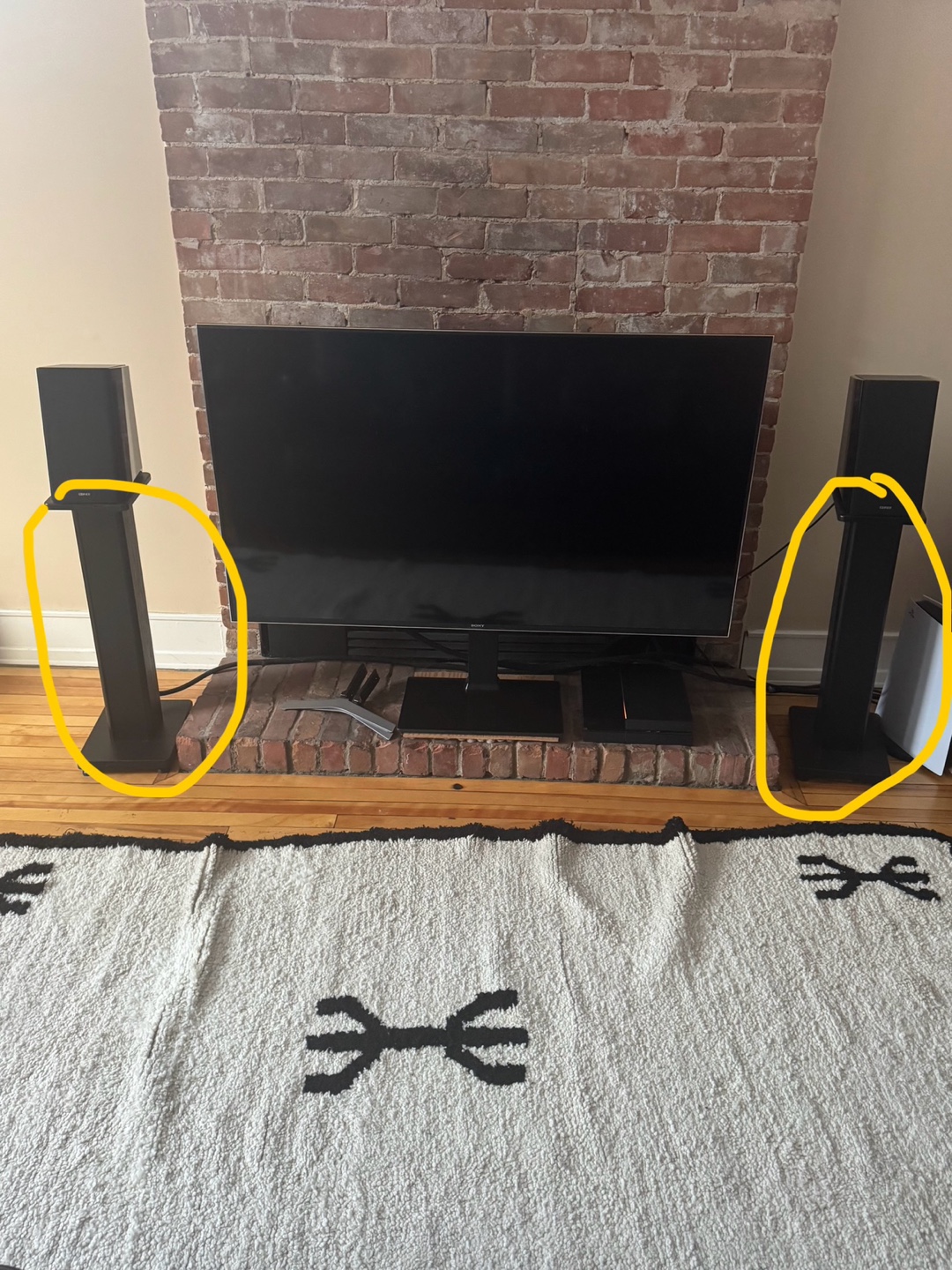 Pair of Rockville stands