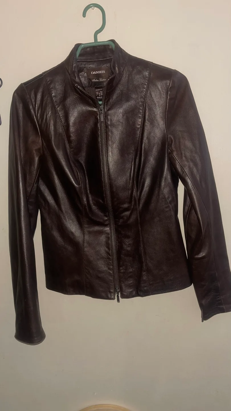 Danier Leather Jacket - Size 2XS image indicator(2)