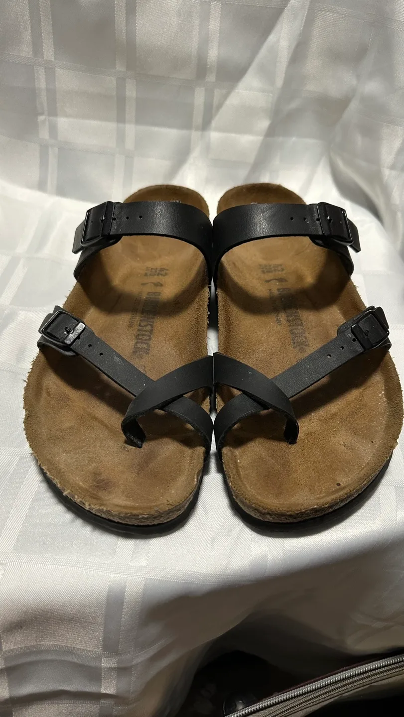 Birkenstock Gizeh Sandals - Black - Size 9.0 image indicator(4)