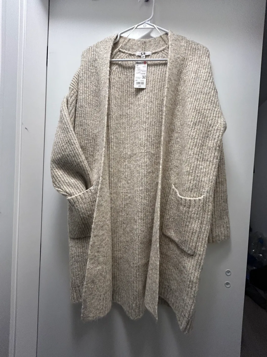 UNIQLO Women's Knitted Long Coat image indicator(3)