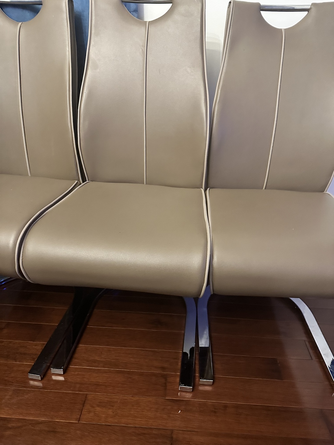 Set of Four Modern Dining Chairs - Taupe Faux Leather - photo 3