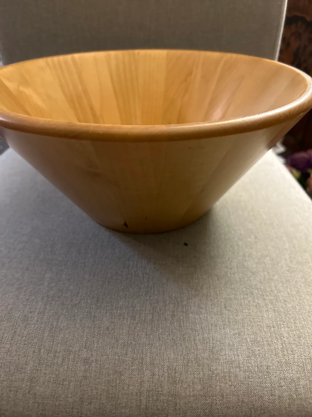 Large Wooden Bowl image indicator(2)