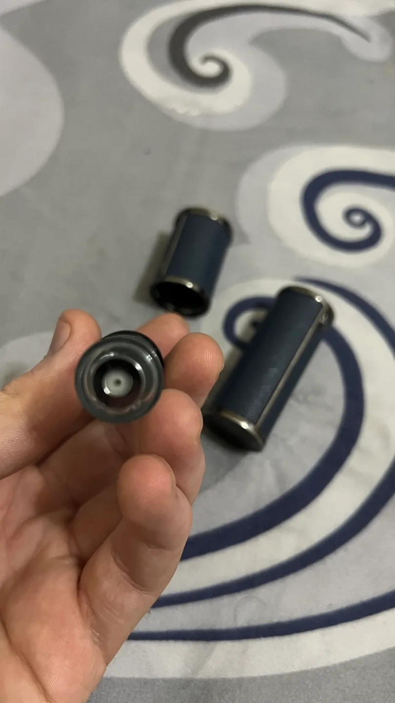 Empty Refillable Perfume Atomizer with Case image indicator(3)