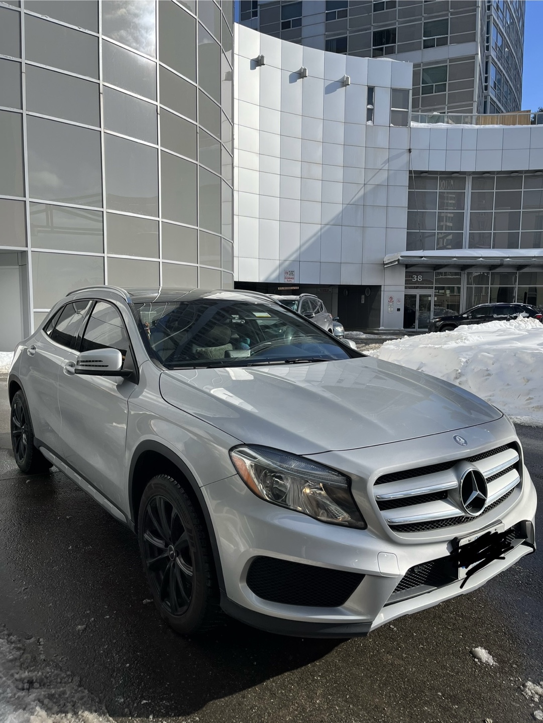 2015 Mercedes-Benz GLA 250 4MATIC - photo 2