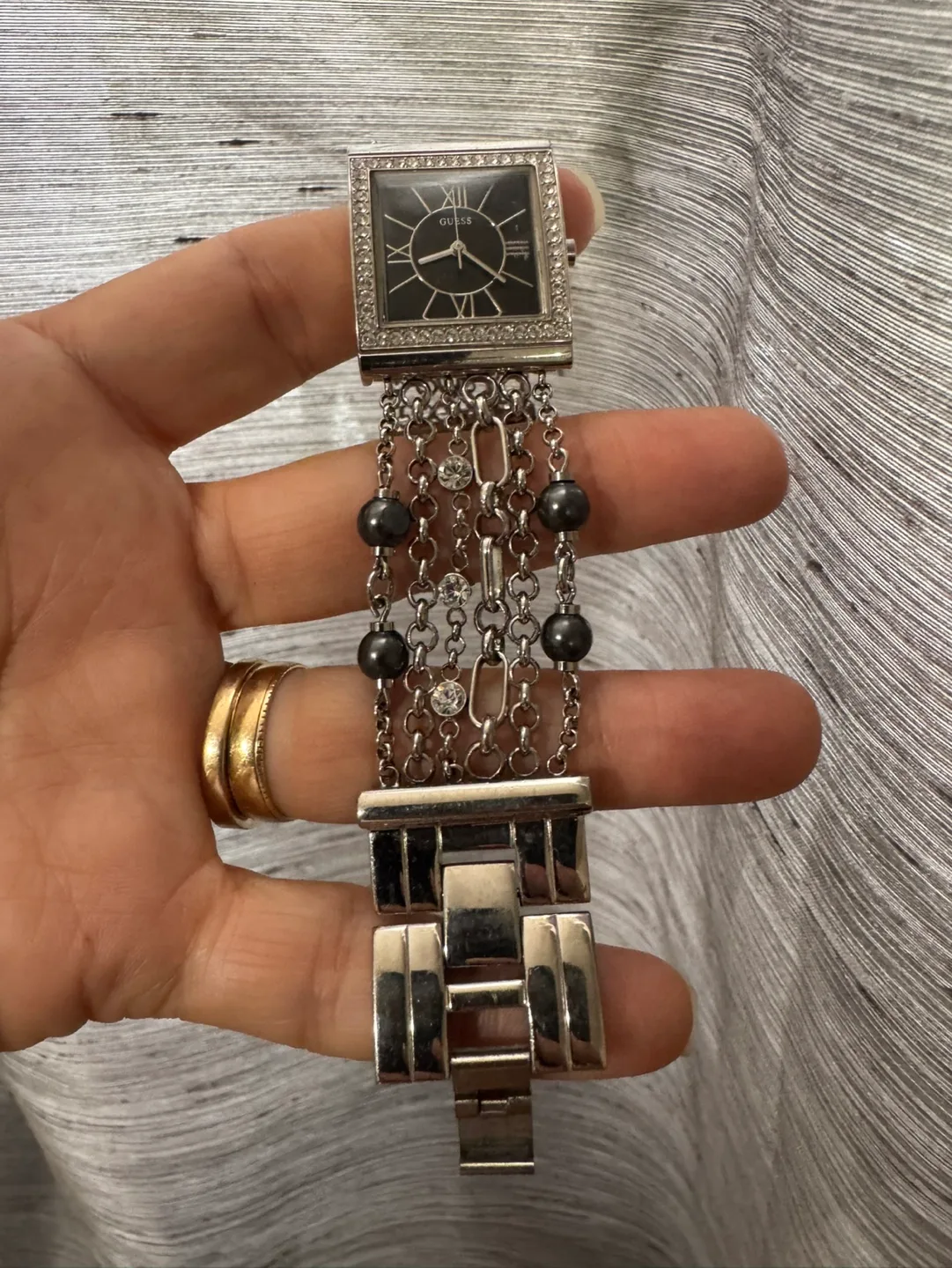 Guess Women's Square Black Face Watch with Beaded Bracelet image indicator(6)