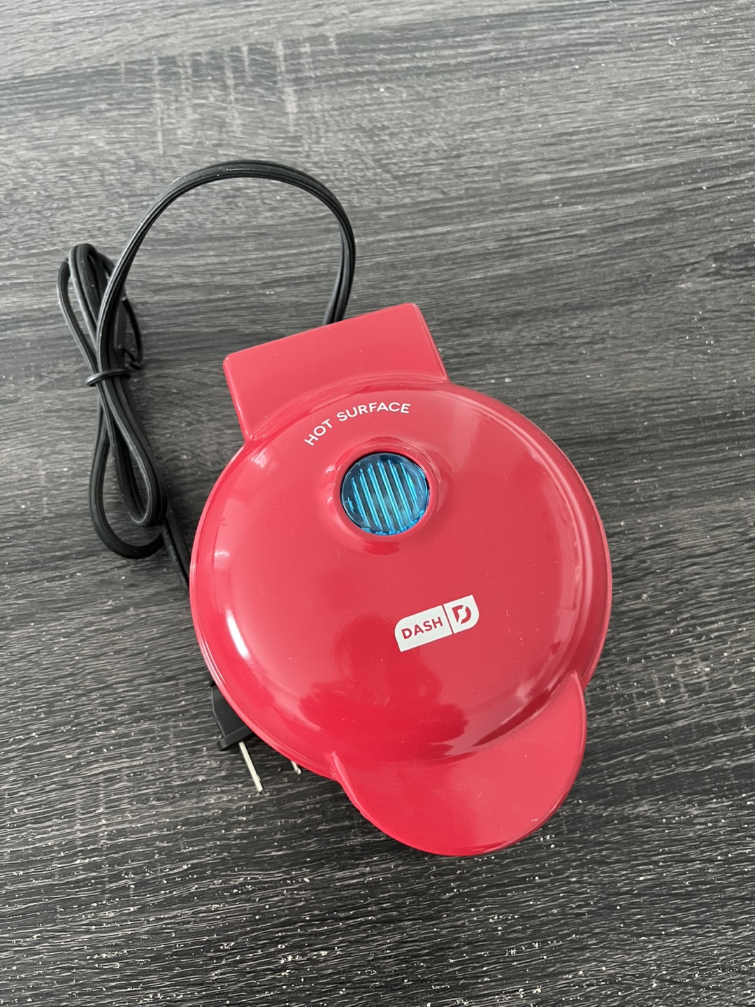 Dash Mini Waffle Maker - Red