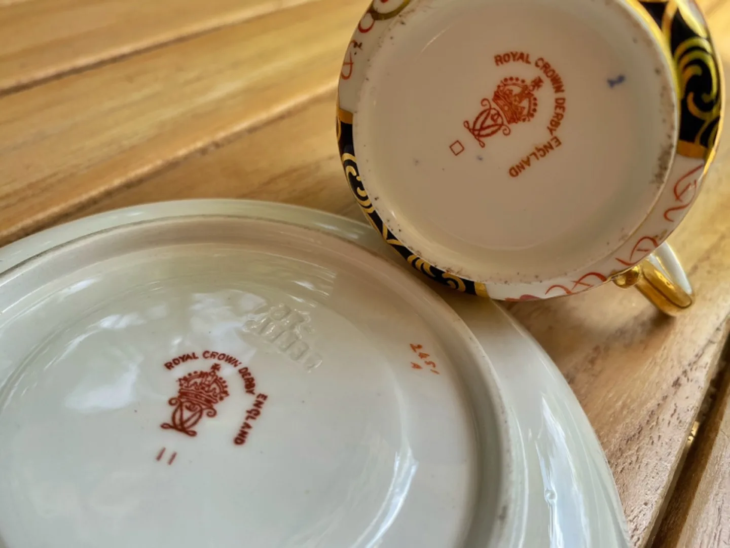 EARLY1900’s Royal Crown Derby Imari 2451 demitasse cups/saucers image indicator(4)