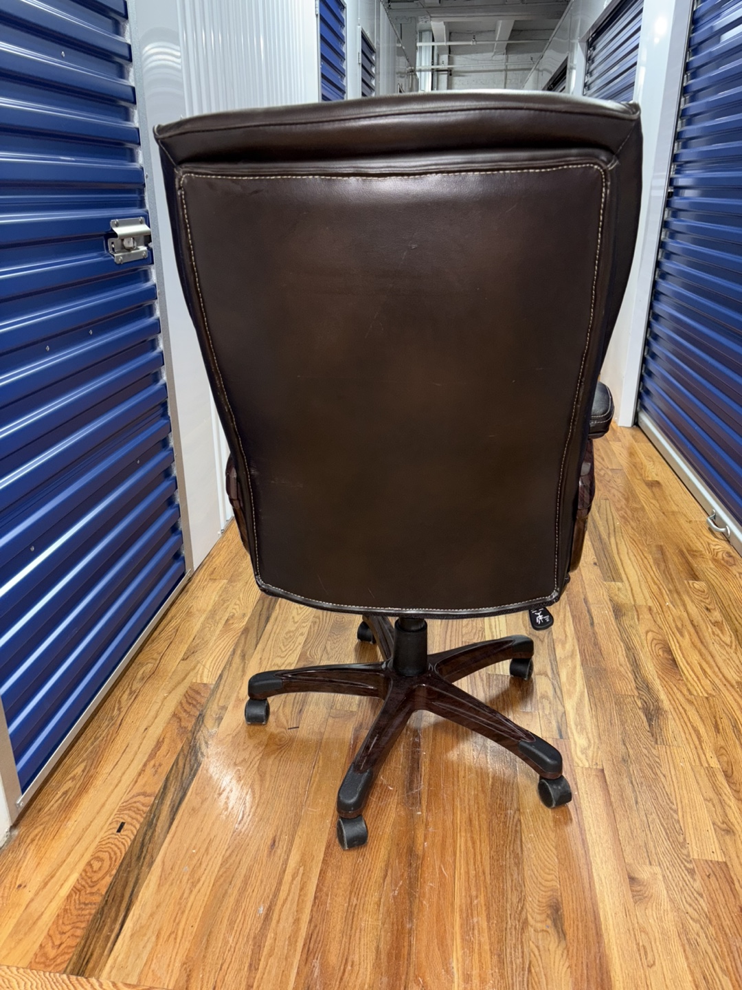 Executive Leather Office Chair - photo 4