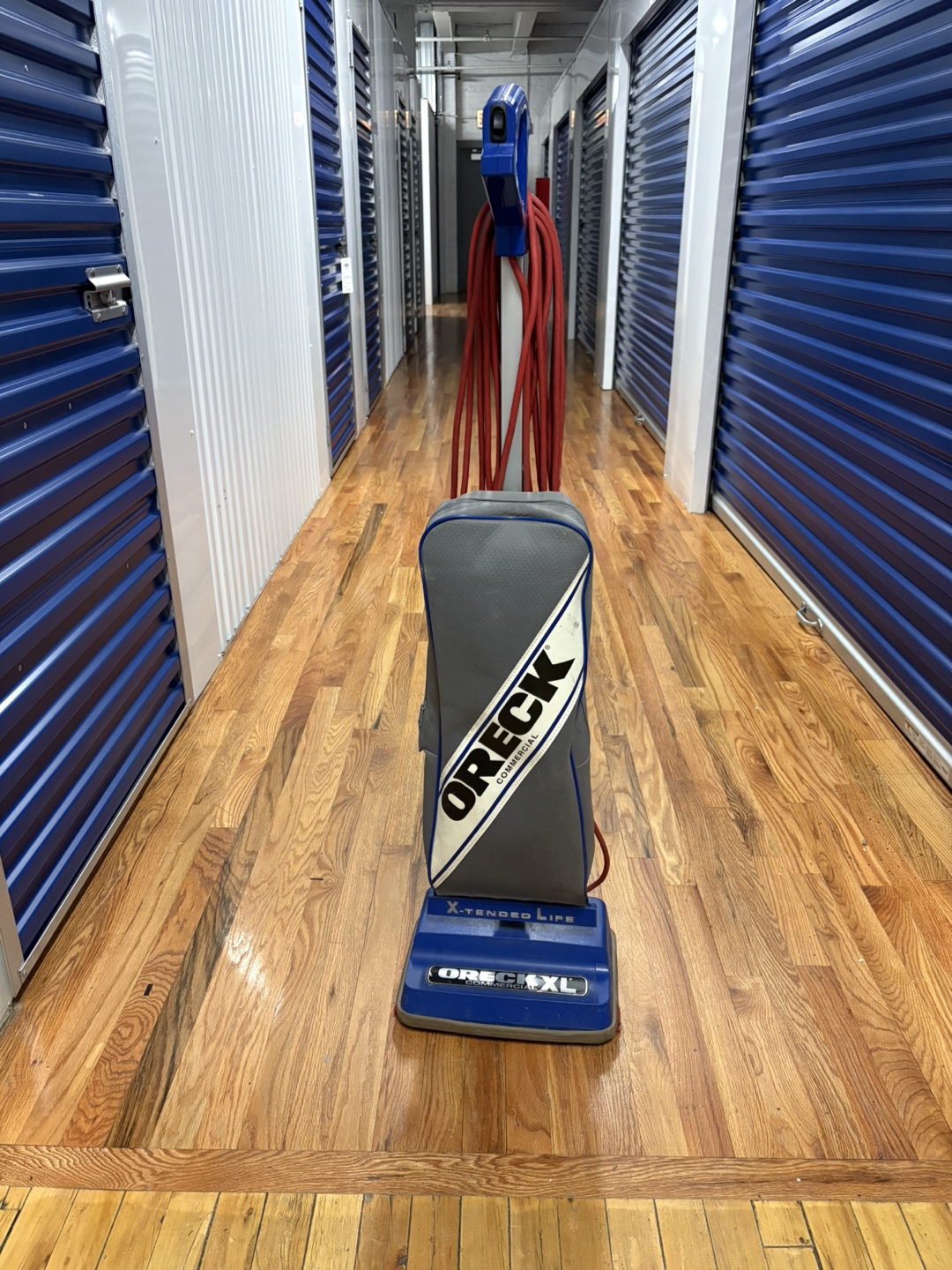 ORECK Commercial XL Upright Vacuum Cleaner