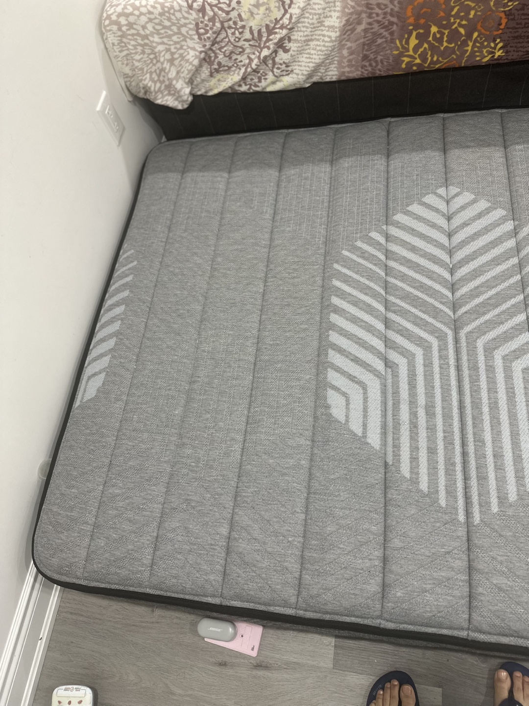 Queen Size Mattress - photo 2