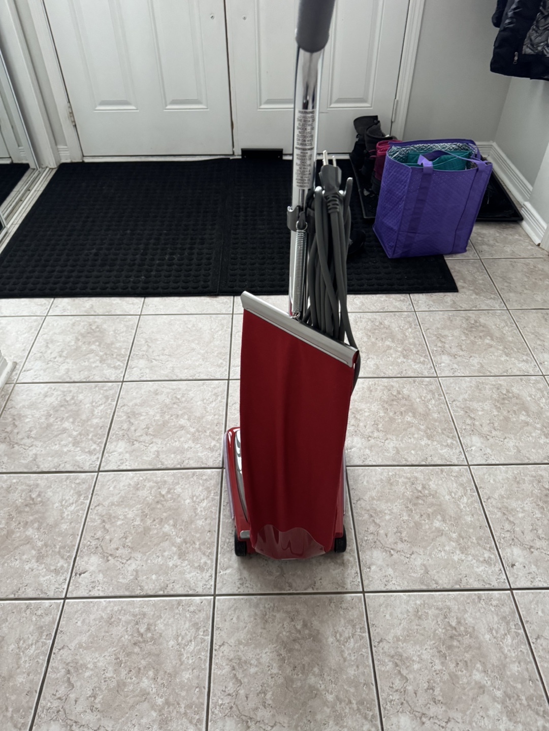 Sanitaire Heavy Duty Upright Vacuum Cleaner - photo 2