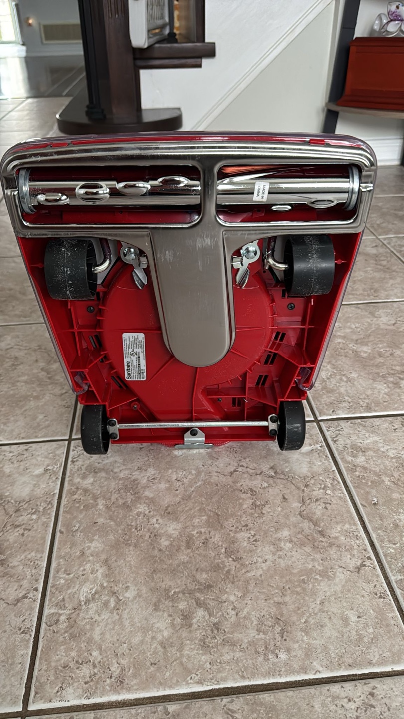 Sanitaire Heavy Duty Upright Vacuum Cleaner - photo 3